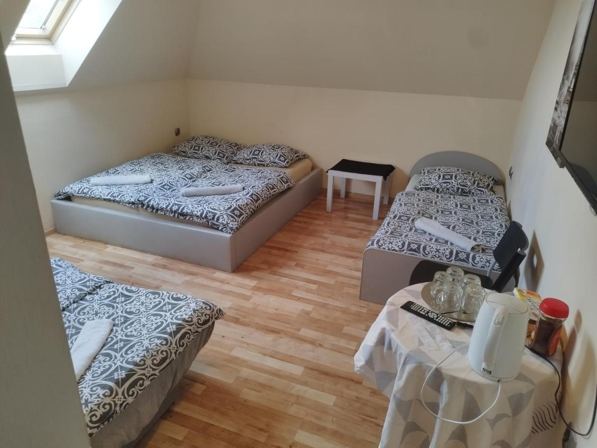 Ceramika Boleslawiec - Pensjonat Dış mekan fotoğraf