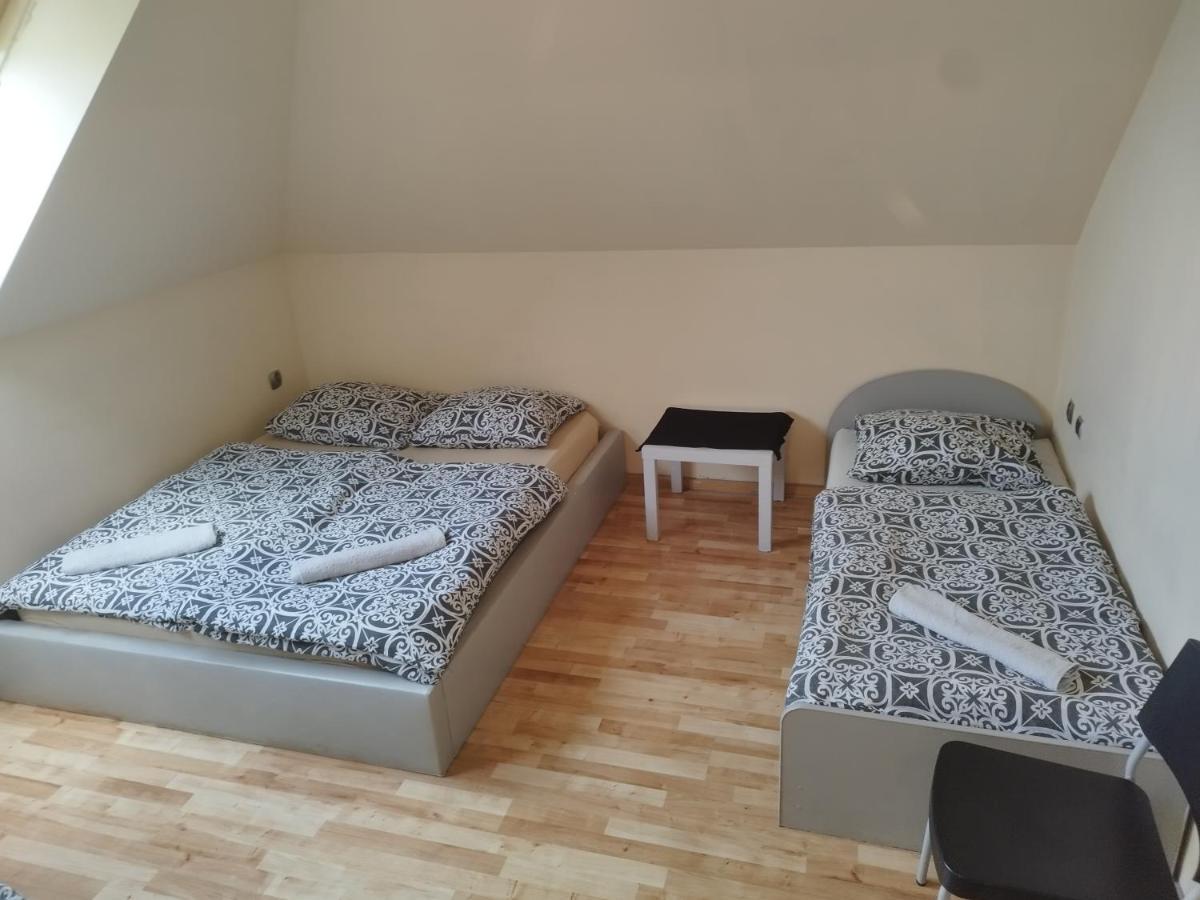 Ceramika Boleslawiec - Pensjonat Dış mekan fotoğraf